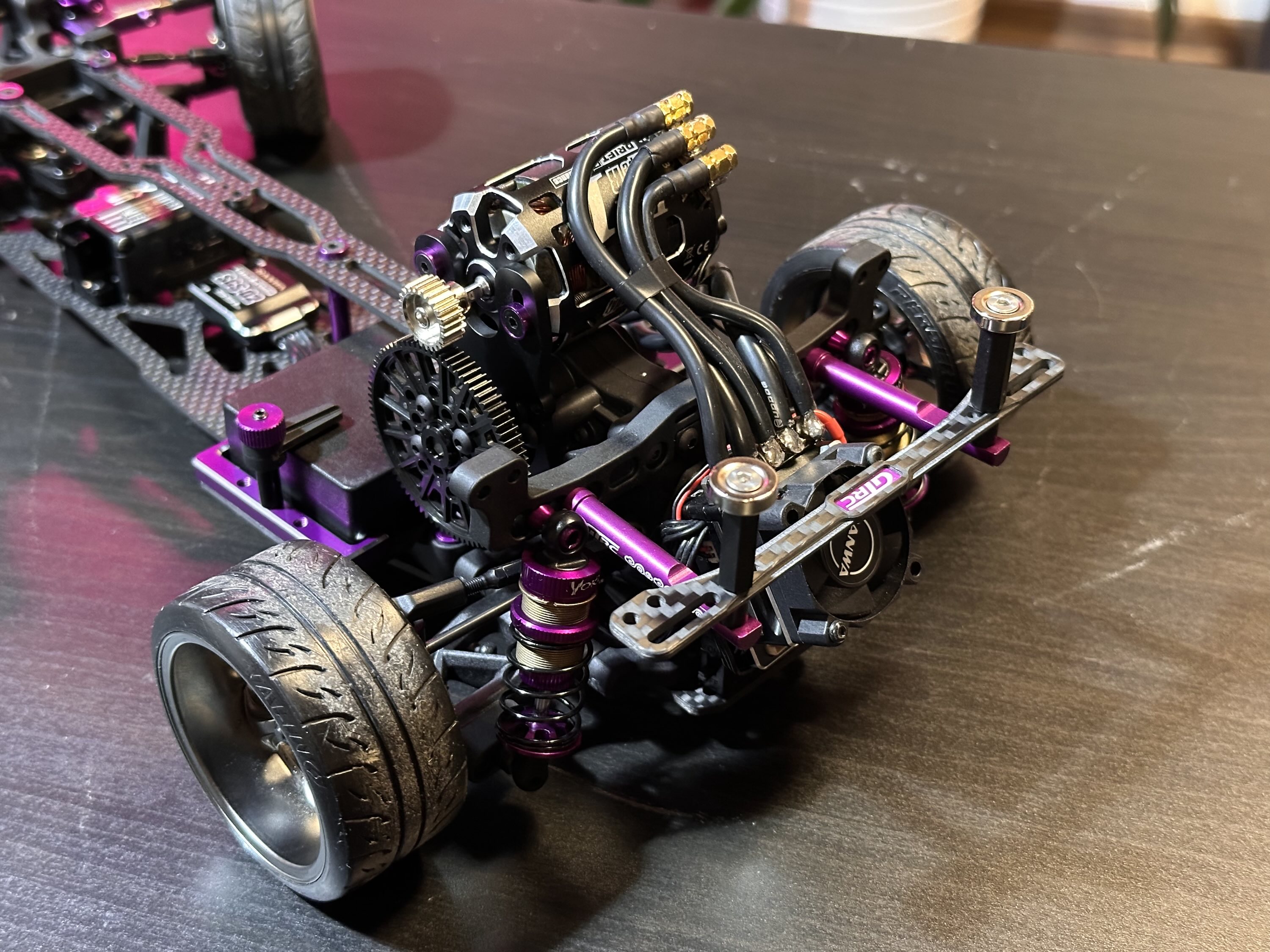 DriftGuy magnetický držák karoserie černá V2