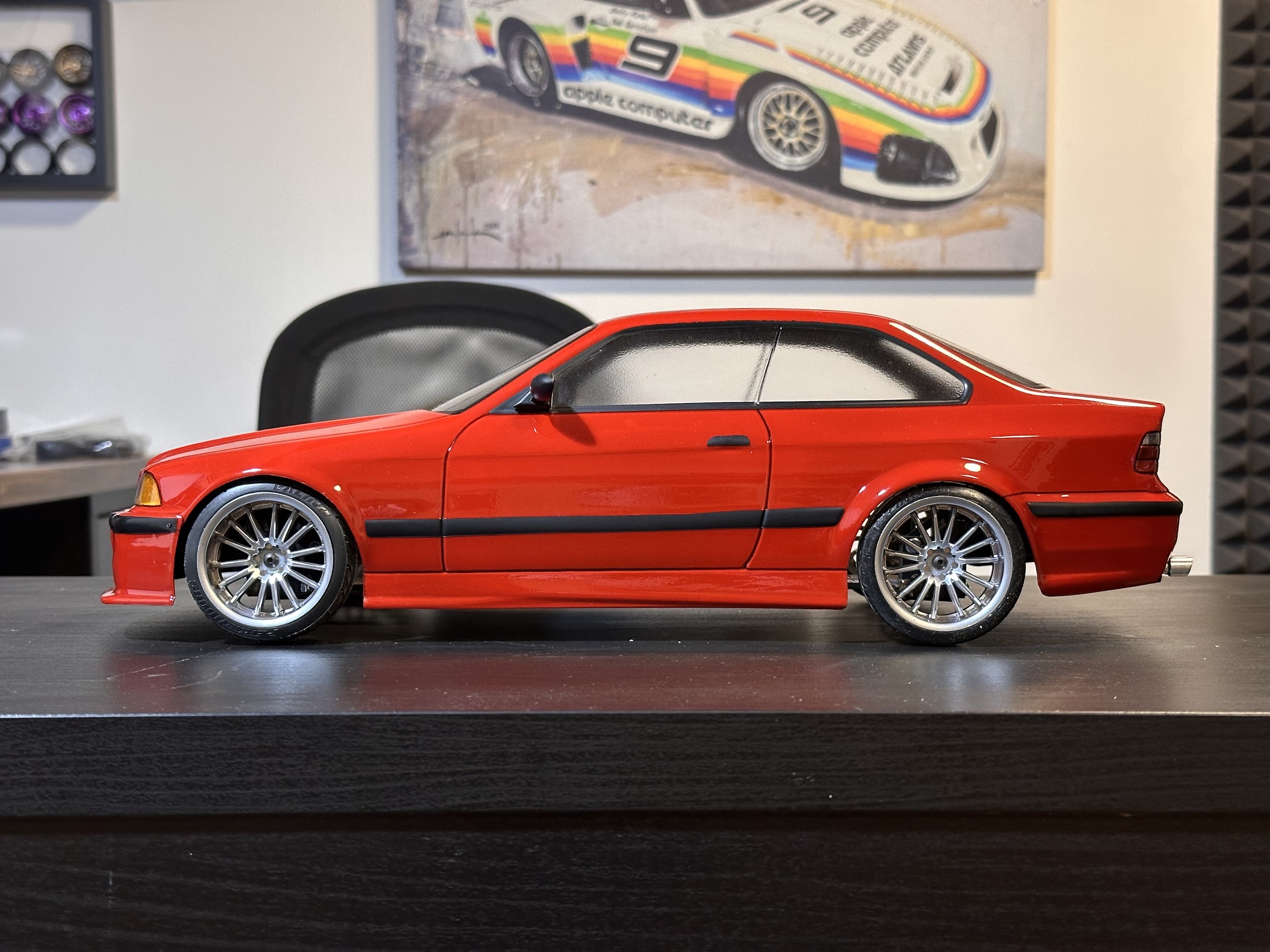#980 BMW e36 Imola Rot