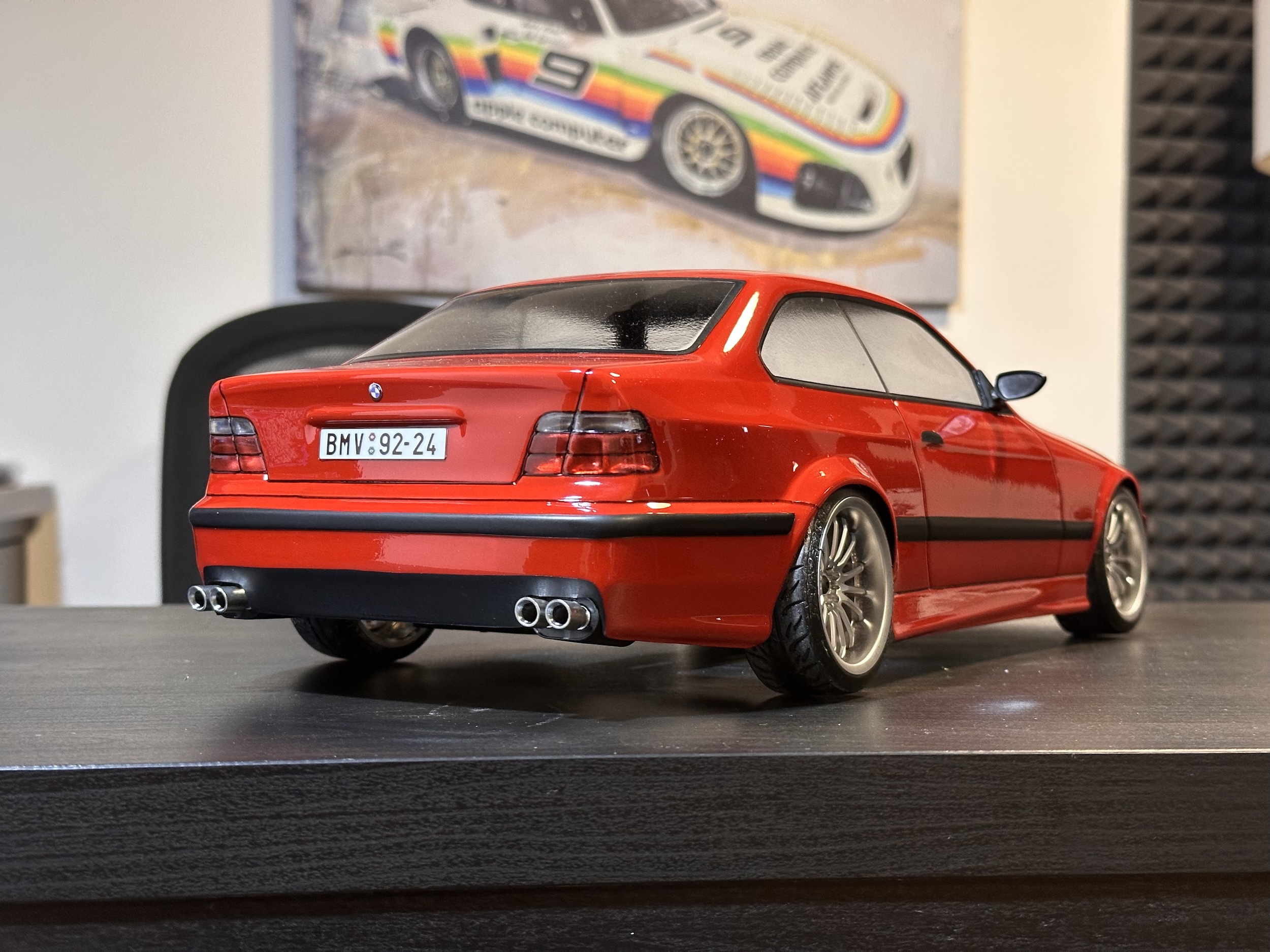 #980 BMW e36 Imola Rot