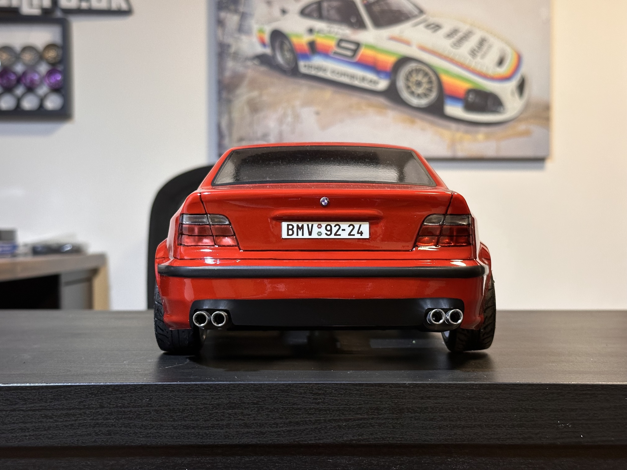 #980 BMW e36 Imola Rot