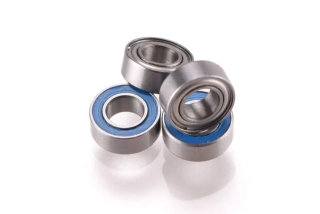 ložiska Revolution Design Ultra Bearing 4x8x3mm (4pcs)